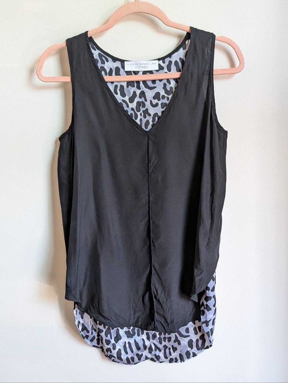 INTERMIX DEREK LAM Black White Rock Animal Print Silk High-low Top Size Medium